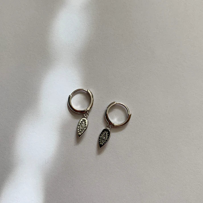 Main Character Single Earring - Bohemian Drop Hoop - Gold