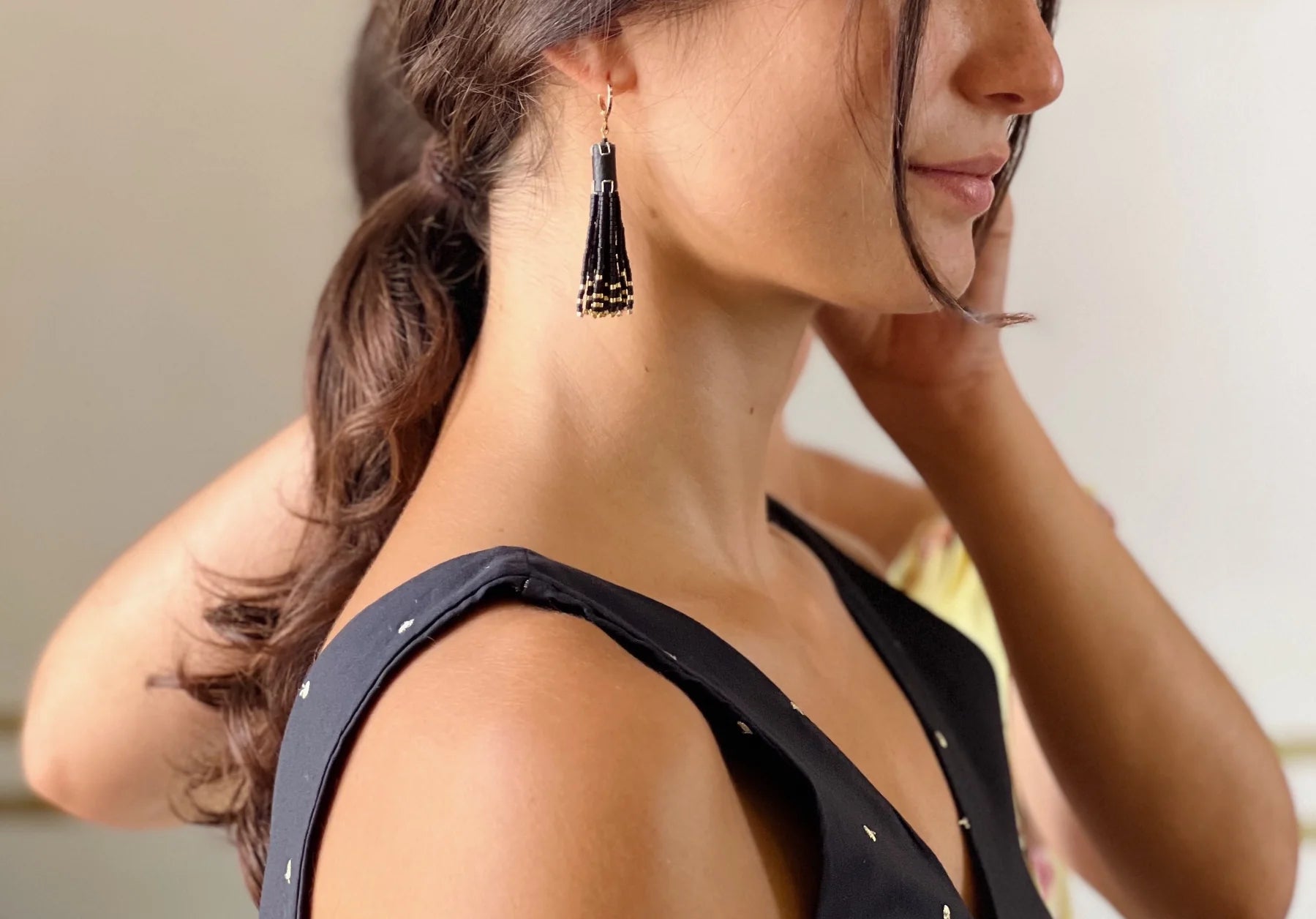 Ana Peregrina Rain Earrings - Black & Gold